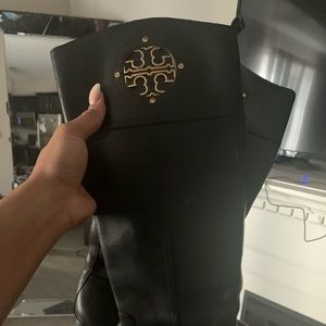 Tory Burch boots size 9